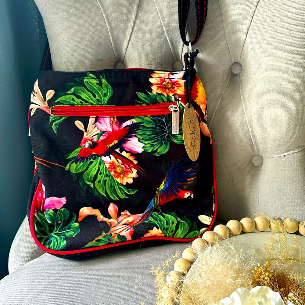 New without Tag Tropical Bag with Adjustable Strap
